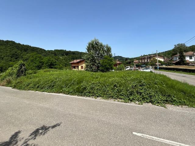 Terreno in vendita di 816 m² in Via Aldo Fossati