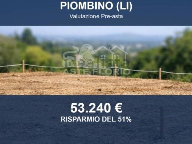 Terreno in vendita di 824 m² in Via Oriana Fallaci