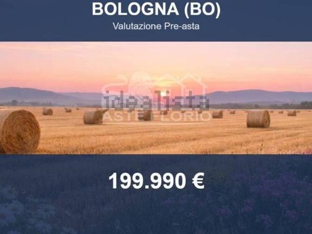 Terreno in vendita di 82936 m² in Via di Corticella