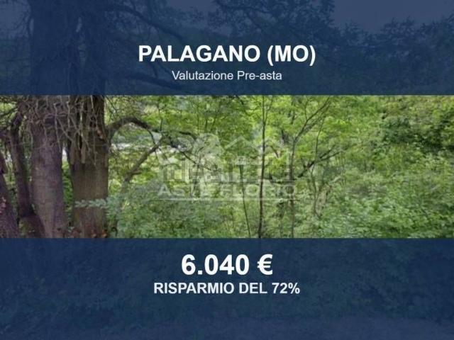 Terreno in vendita di 8388 m² in Via Mogno