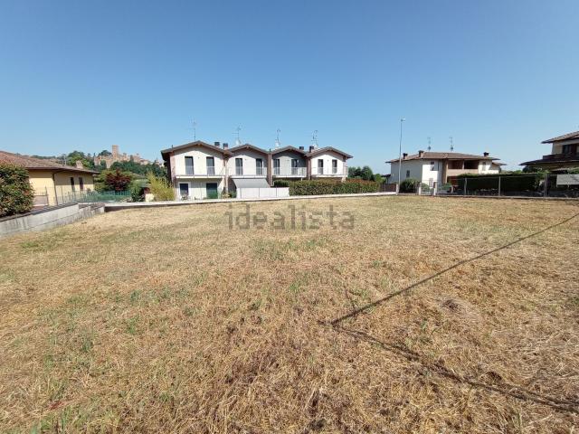 Terreno in vendita di 838 m² in Via Manfiora