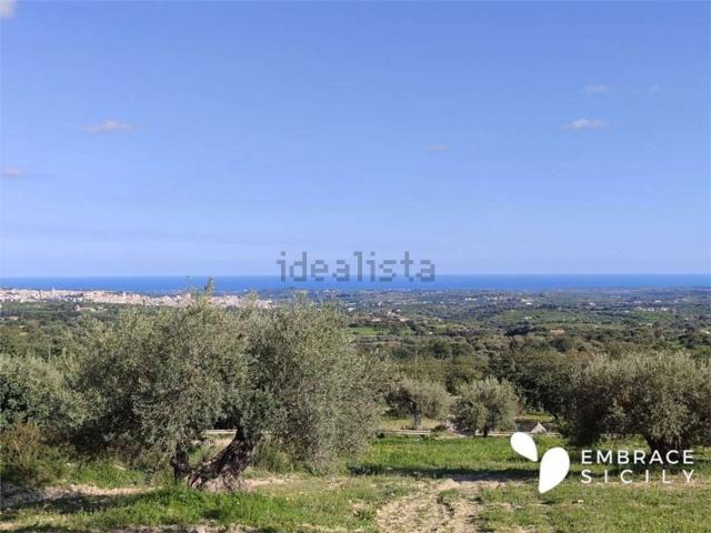 Terreno in vendita di 84122 m² in Strada Senza Nome