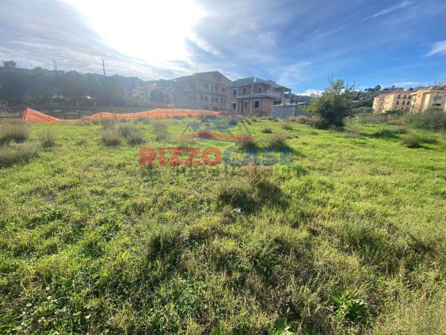 Terreno in vendita di 854 m² in Contrada Pennino