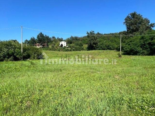 Terreno in vendita di 8698 m² in Via Pollenzo, 9