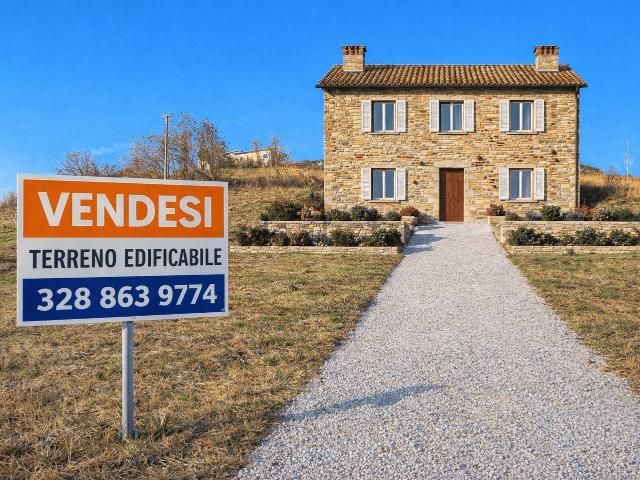 Terreno in vendita di 860 m² in Via Codevilla