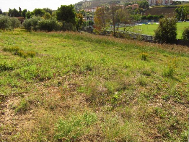 Terreno in vendita di 888 m²