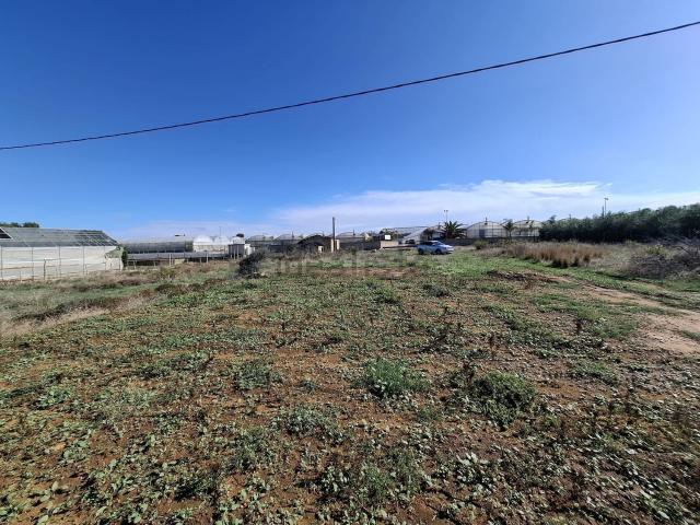 Terreno in vendita di 880 m² in Via dei Polipi