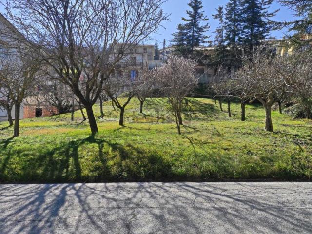 Terreno in vendita di 891 m² in Via Trentavisi