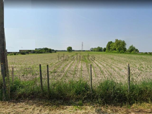 Terreno in vendita di 9000 m² in Via Alberoni