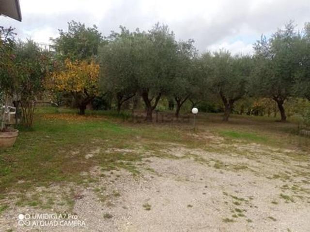 Terreno in vendita di 900 m² in Contrada Villa Stanazzo
