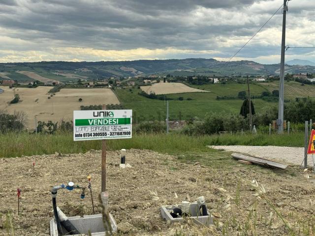 Terreno in vendita di 900 m² in Strada Provinciale 16