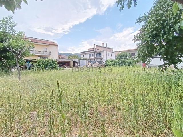 Terreno in vendita di 900 m² in Via Bari
