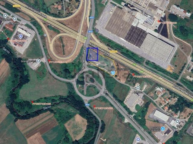 Terreno in vendita di 9143 m² in Via Acquamara