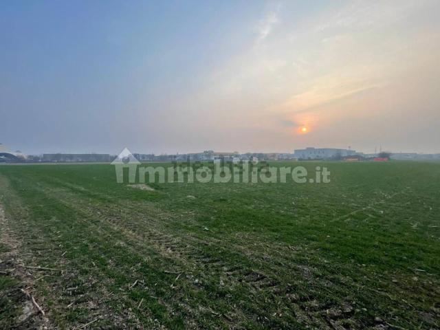 Terreno in vendita di 91450 m² in Via Galileo Galilei