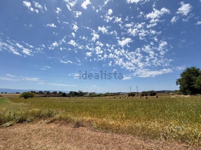 Terreno in vendita di 9100 m² in Strada dei Francesi