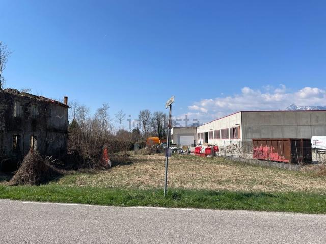 Terreno in vendita di 936 m² in Via Baorche, 28