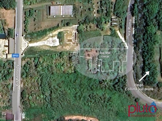 Terreno in vendita di 950 m² in Via Roma