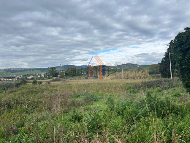 Terreno in vendita di 9650 m²