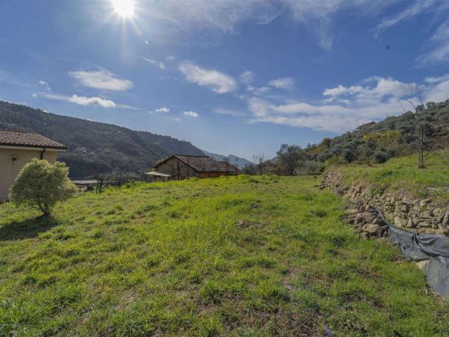 Terreno in vendita di 96 m²