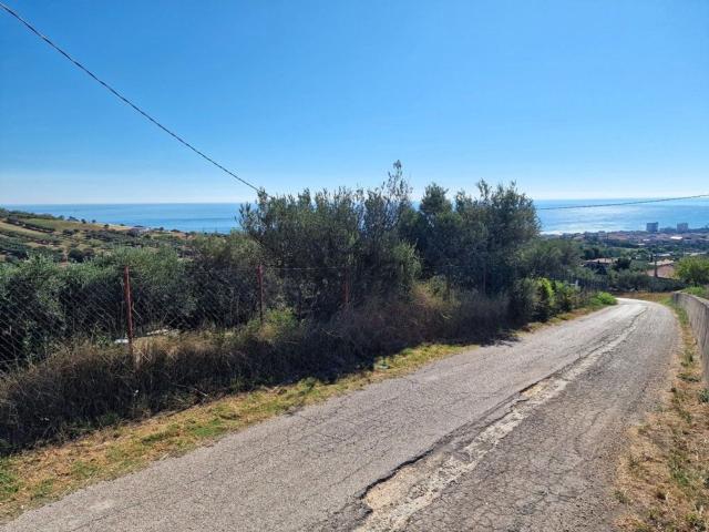 Terreno in vendita di 980 m² in Contrada Colle Stella