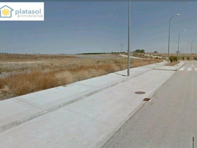Terreno industrial en parque logístico industrial El Esparragal Sevilla