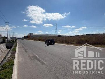 Terreno Industrial en venta de 97,562m2 dentro de Parque Industrial