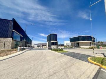 TERRENO INDUSTRIAL EN VENTA EN STETRU 2