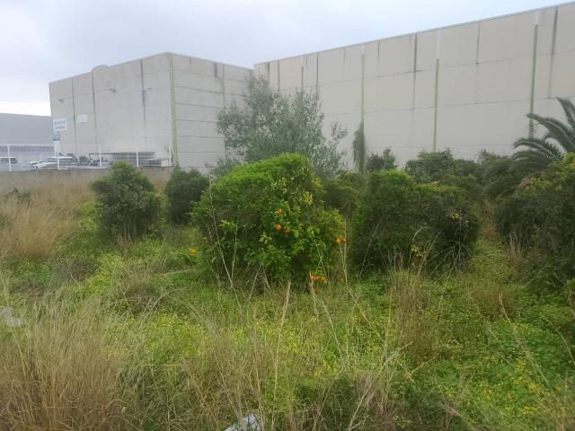 Terreno industrial en venta en Polígono Hort del Lloret – l’Alqueria de la Comtessa 600 m² ampliables