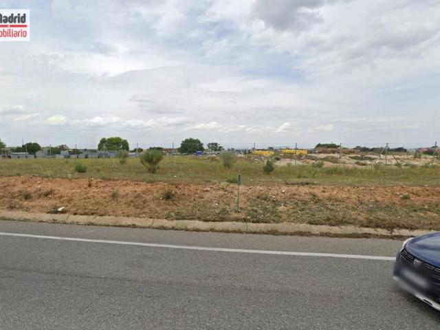 Terreno industrial finalista de 35.300m2 en Campo Real