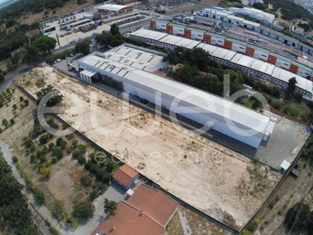 Terreno Industrial para venda em Setúbal