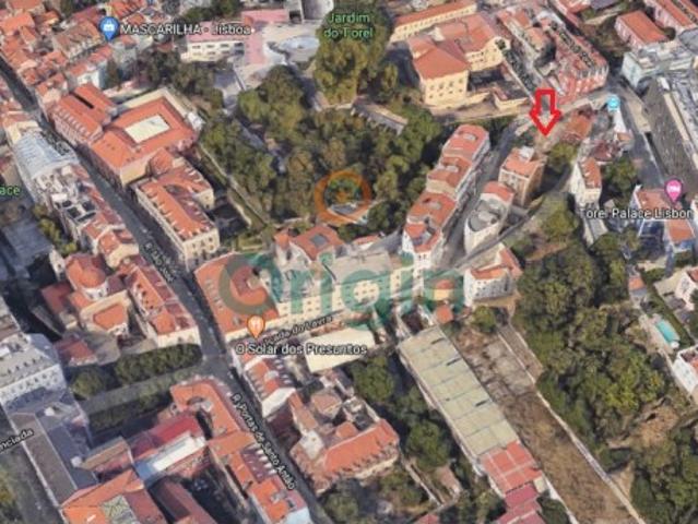 Terreno junto Av. Liberdade. Grande Potencial