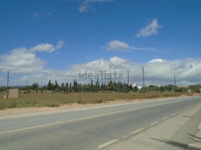 Terreno, L&apos Aldea