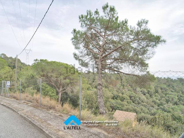 Terreno, L&apos Ametlla del Vallès