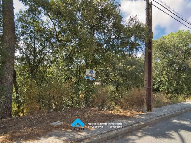 Terreno, L&apos Ametlla del Vallès