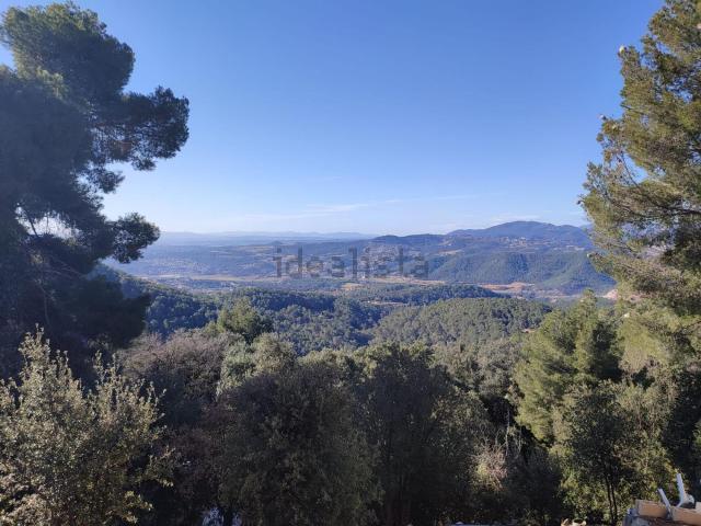 Terreno, L&apos Ametlla del Vallès