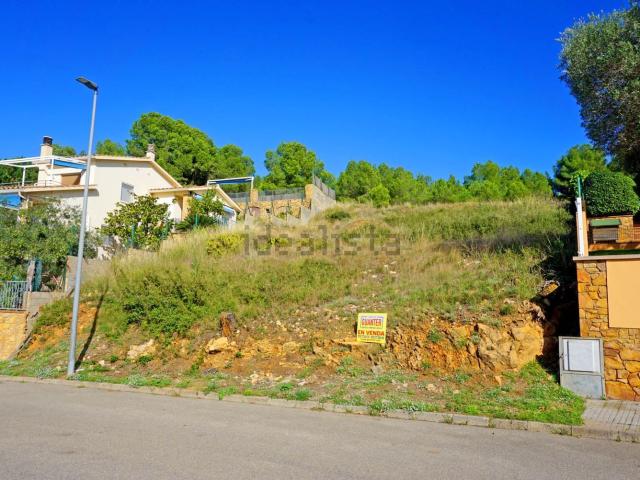 Terreno, L&apos Escala