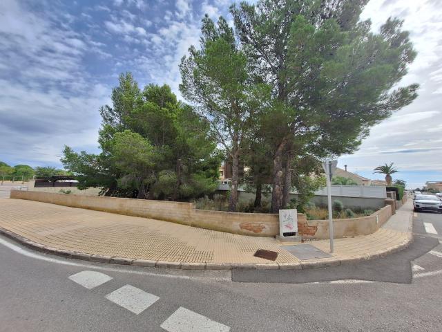 Terreno, L&apos Hospitalet de l&apos Infant