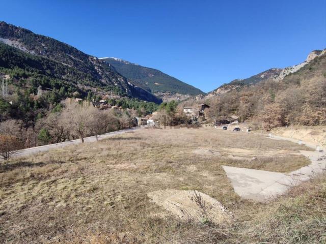 Terreno, La Coma i la Pedra