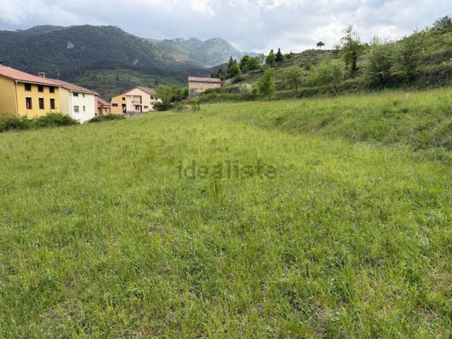 Terreno, La Pobla de Lillet