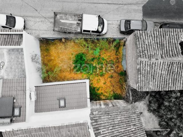 Terreno, Lagoa e Carvoeiro
