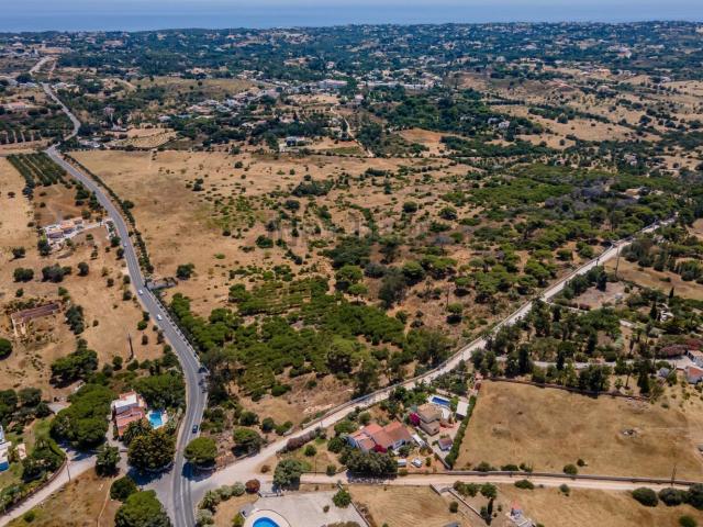 Terreno, Lagoa e Carvoeiro