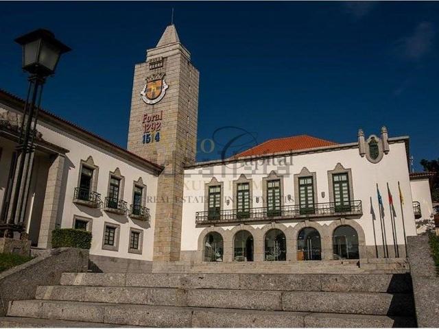 Terreno, Lanhoso