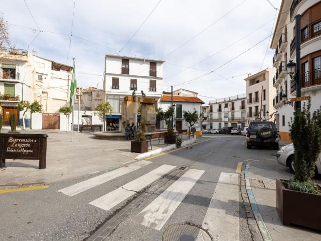 Terreno, Lanjaron
