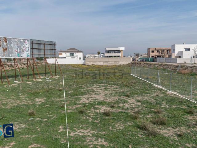 Terreno, Las Gabias