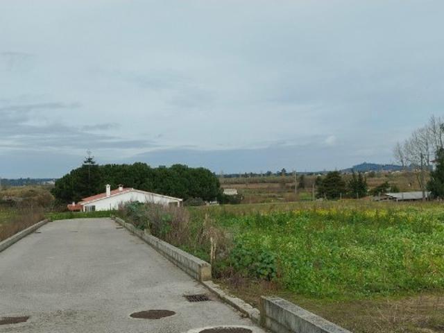 Terreno localizado em local muito calmo