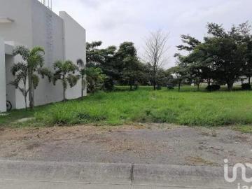 TERRENO LOTE GOLF EN VENTA EN FRACCIONAMIENTO DE LUJO ALTOZANO EN COLIMA