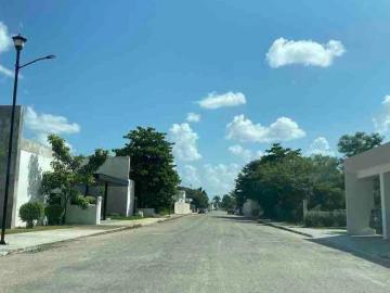 Terreno Lote en Venta en Merida Privada Hacienda Cholul