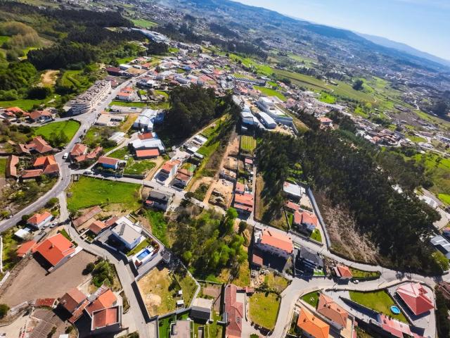 Terreno, Louredo