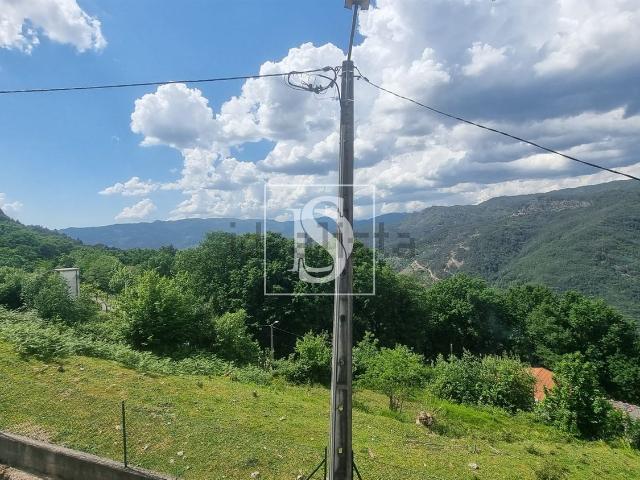 Terreno, Louredo