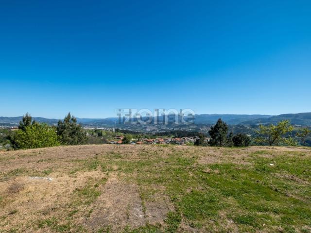 Terreno, Louredo
